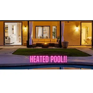 King Bed - High End -westgate Villa. Holiday home Avondale