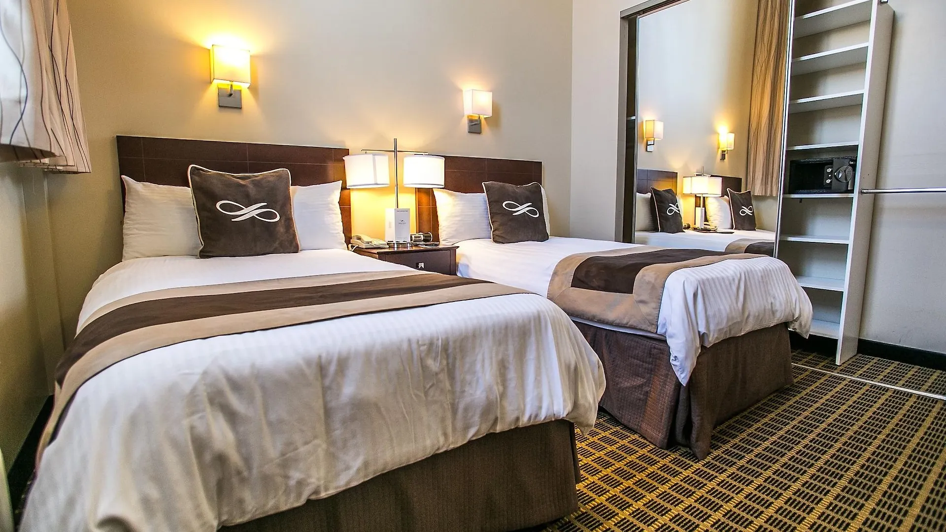 ***  Pointe Plaza Hotel (Adults Only) New York USA