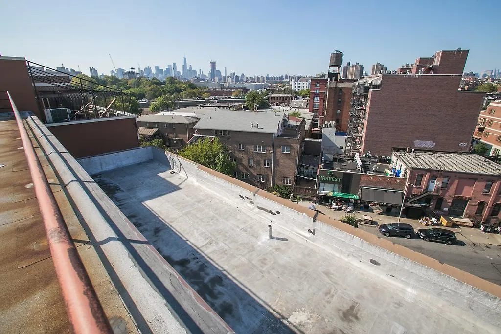 Pointe Plaza Hotel (Adults Only) New York