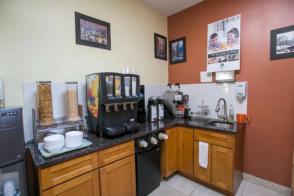 Pointe Plaza Hotel (Adults Only) New York