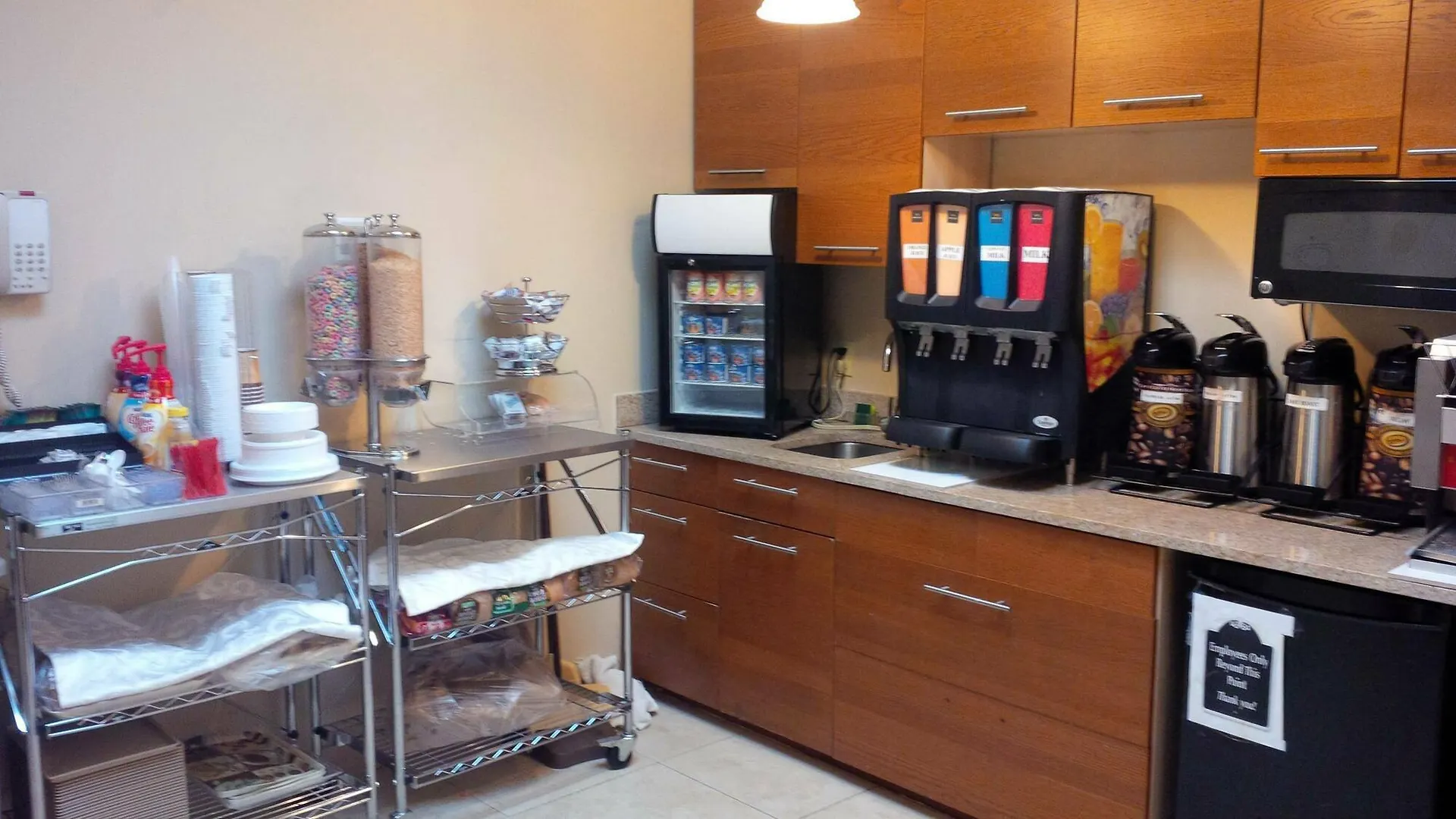 Pointe Plaza Hotel (Adults Only) New York