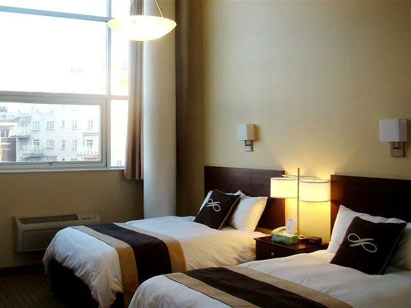 Pointe Plaza Hotel (Adults Only) New York