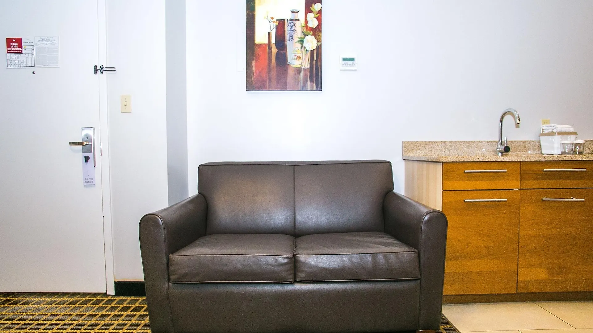 Pointe Plaza Hotel (Adults Only) New York