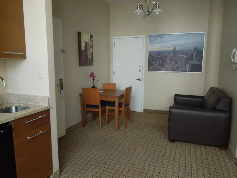 Pointe Plaza Hotel (Adults Only) New York 3*,  United States